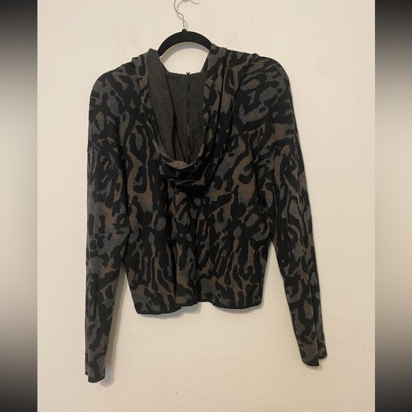 Anthropologie Kasia Leopard Print Hoodie Small - Picture 2 of 13